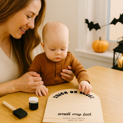 Trick or Treat Halloween Footprint Sign