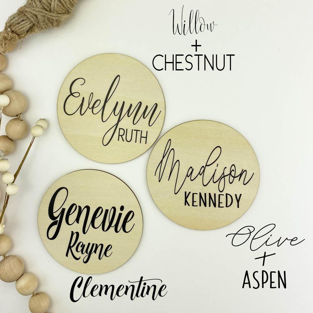 Personalized round wooden name announcement sign